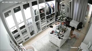 hack cam thấy cặp đôi địt nhau trong phòng thay đồ phần 1