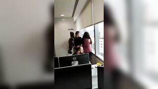 đổi gió cùng nhau lên sân thượng địt nhau