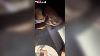 Em Thủy Tạ Á hậu Queen of Tatoo thác loạn xả đồ cùng nhóm bạn 2