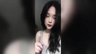 Cái bướm hồng của Phương Trâm khiến bao con cu của AE thèm đụ