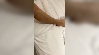 Hành hạ em người iu từ đêm cho tới sáng