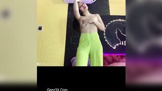 Clip Hot Cô Giáo Dạy Thêm Online Đêm Khuya