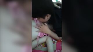giúp chị hàng xóm thiếu thốn tình cảm giúp chị giải tỏa cơn nứng