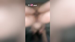 Đang Doggy đang phê thì anh rút ra móc