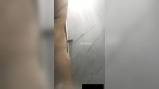 Clip Hot Canh Me Bà Chị Xinh Đẹp Dưới Quê Quay Lén Lúc Tắm
