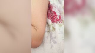 Gạ gẵm phang em đồng nghiệp, có chồng đi làm xa