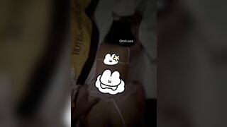 Chén em nữ sinh trong bộ đồ khiêu dâm bướm ngon