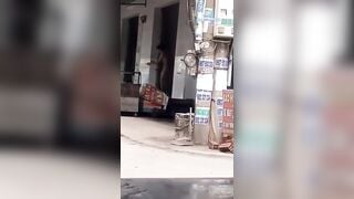 Ga đường là cho tiền