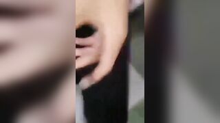 Học sinh thủ dâm trong lớp
