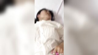 chén bé HS lồn cực múp không lông trong khách sạn cực nứng