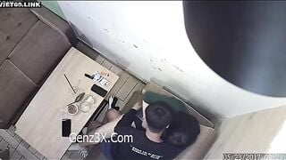 Clip Hot Cặp Đôi Trẻ Trong Quán Cà Phê Địt Nhau Trên Ghế