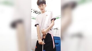 Siêu tầm 12