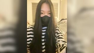 bé HS non tơ tập tành live app 18 để show hàng nói chuyện cực nứng phần 2