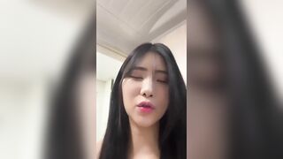 gái xinh hàn quốc thủ dâm rên rỉ bắn nước tung tóe
