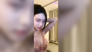 idol tiktok tho_huhong00 58.6k fl lộ clip live app show hàng thủ dâm cực nứng