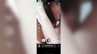 Bé Thư 2Ka9 Quay clip thủ dâm móc bím non tơ hồng hào ngon ngọt