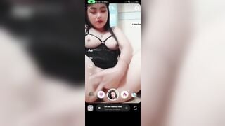 Bé Thư 2KA9 non tơ thủ dâm sướng chảy nhớt cực nứng