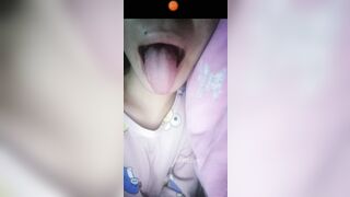 Clip Hot Lý Thị Mai Phương Con Bạn Thân Dâm Loàng