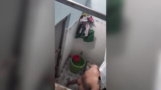 Mới nhú nggon