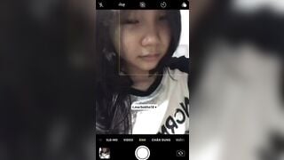 dụ mãi em mới chịu show ngực cho xem công nhận em xinh thật
