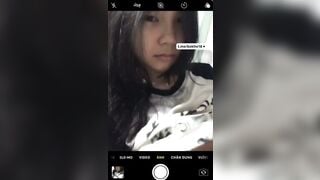 dụ mãi em mới chịu show ngực cho xem công nhận em xinh thật
