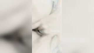 Clip Hot Trà My 2ka7 Thủ Dâm Nguyên 2 Ngón Tay