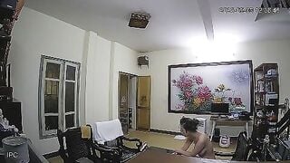 em gái idol tiktok khỏa thân dáng ngon vú to bị hack cam và cái kết lộ clip