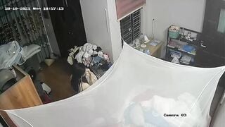 Hack Được Cam Nhà Có Con bé xinh quá các ông.