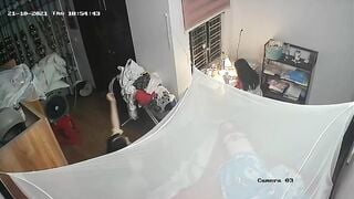 Hack Được Cam Nhà Có Con bé xinh quá các ông.