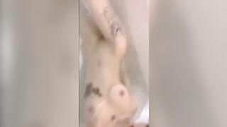 Sao mê kiểu tóc ngắn thế này quá, kích thích vô cùng.