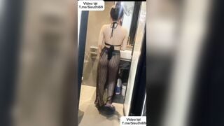 Anh em đi lựa trái cây với em không?