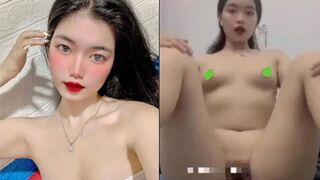 Clip Hot Tú Linh 2005 Vay Tiền Cởi Đồ