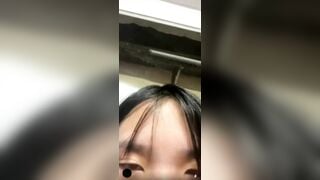 bé HS  non tơ xinh xắn tập tành banh bím móc bím múp cực nứng