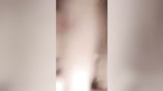 Hà Vy 2ka10 vú to lồn múp thủ dâm với bím non chưa mọc lông sướng rên rỉ cực nứng