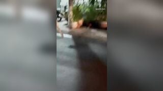Sex Full Clip Gái Nước Ngoài (Nga) Khoả Thân Đi Bộ Giữa Phố Nha Trang