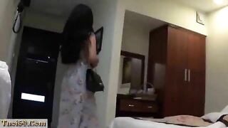 Thằng khốn người Trung địt nhau với cave Việt lén quay lại làm kỉ niệm