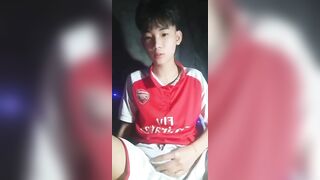 Vn , Quay Tay