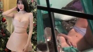 Sex Gái Xinh Thuý Quỳnh Bị Hàng Xóm Quay Lén Thủ Dâm