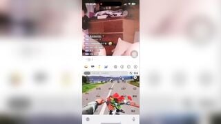CLip Hot Douyin Live Bạn Trai Móc Lồn Nhầm Ứng Dụng