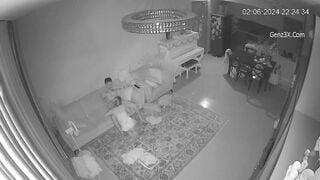 Sex Hack Cam Vợ Chồng Làm Tình Trong Phòng Khách Cực Cháy