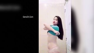 Sex Em Gái Điện Máy Xanh Nước Nôi Lênh Láng
