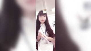 có ai muốn xem ảnh lột bé này không nhỉ?