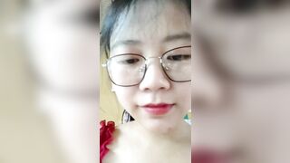 Sex Cô Giáo Thay Đồ Sexy Thủ Dâm Trong Lớp Học Cực Kích Thích