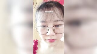 Sex Cô Giáo Thay Đồ Sexy Thủ Dâm Trong Lớp Học Cực Kích Thích