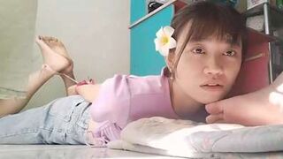 Sex Hoàng Thuỳ Chi 2ka8 Khổ Dâm Cùng Bạn Thân Hàng Mới Lớn Việt Nam