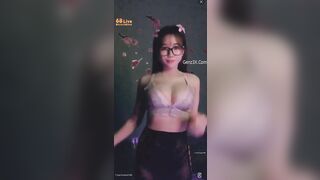 Sex Em Huệ Nhi Làm LG Display Đào Ngon Chat Sex Kín Leak