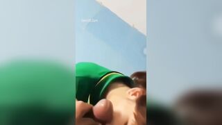 Sex Nhân Viên Bách Hoá Xanh Bú Cặc Trong Giờ Làm