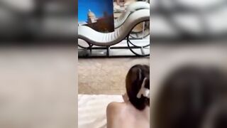 Bú sâu vào,anh sướng:2 Cái miệng nhỏ mê người của cô em họ ngoan mới lớn