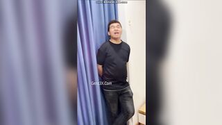 Sex Hai Thằng Rủ Em Gái C3 Vào Khách Sạn Thì Bị Bắt Quả Tang