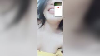 Nhỏ bạn thằng ny cho xem vú